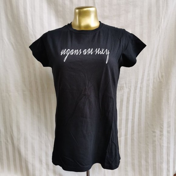 "vegans are sexy" T-shirt (woman's medium NWOT) - Picture 2 of 4